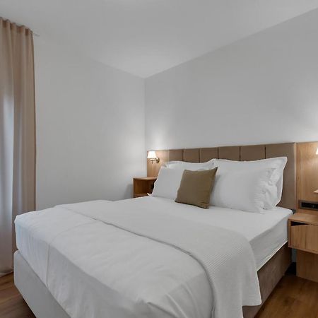 5-6 Luxury Apartments L&L Tucepi - 100M From The Beach - Makarska Exklusiv Екстериор снимка