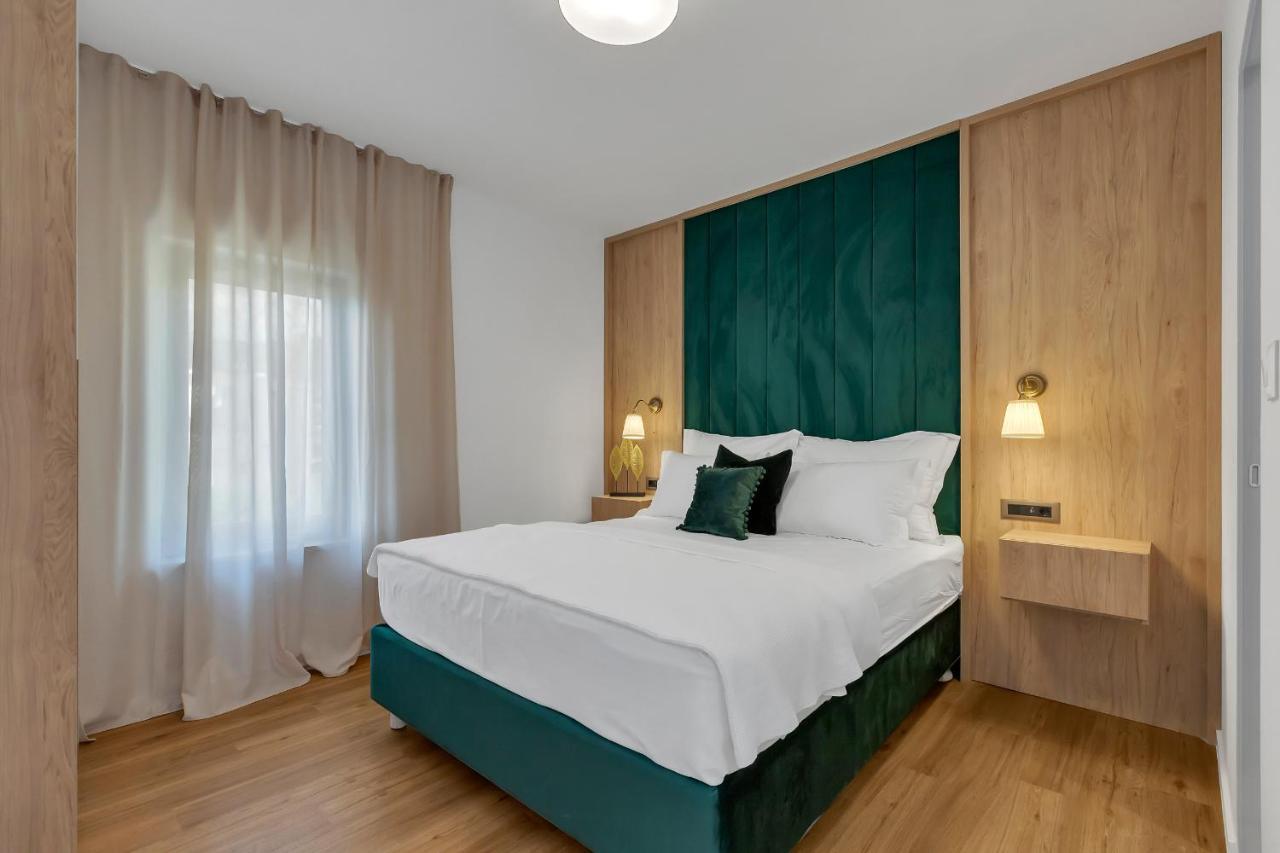 5-6 Luxury Apartments L&L Tucepi - 100M From The Beach - Makarska Exklusiv Екстериор снимка