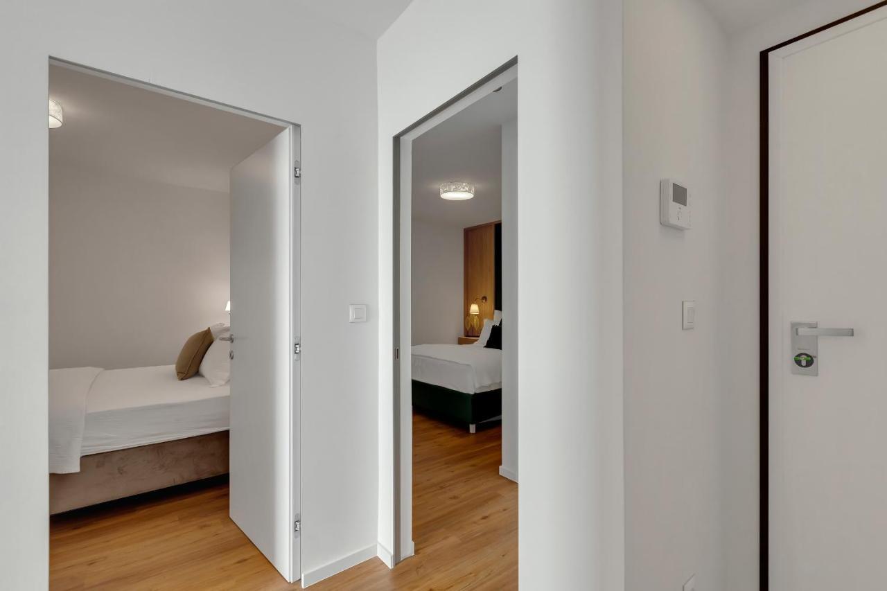 5-6 Luxury Apartments L&L Tucepi - 100M From The Beach - Makarska Exklusiv Екстериор снимка